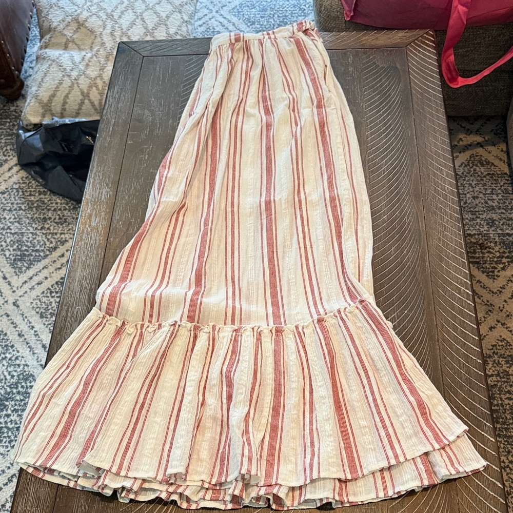 Antik Batik Cream and Red Maxi Skirt
